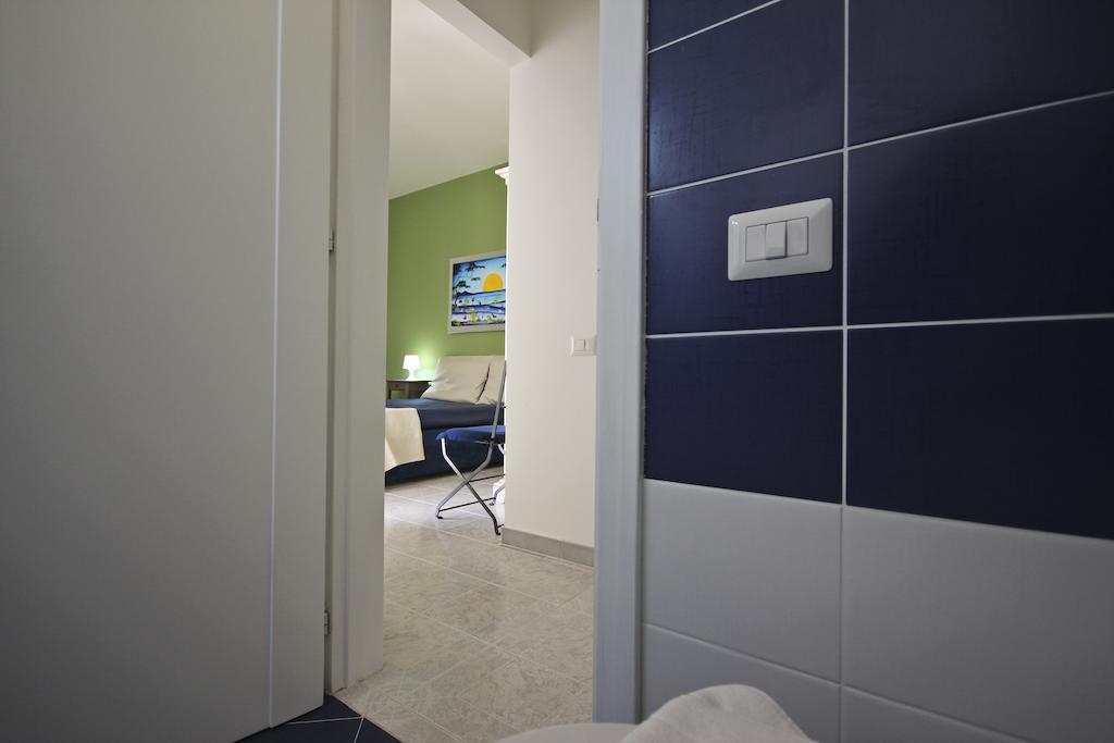 B&B Villa Genny A Pochi Passi Dal Mare San Cataldo  Eksteriør bilde