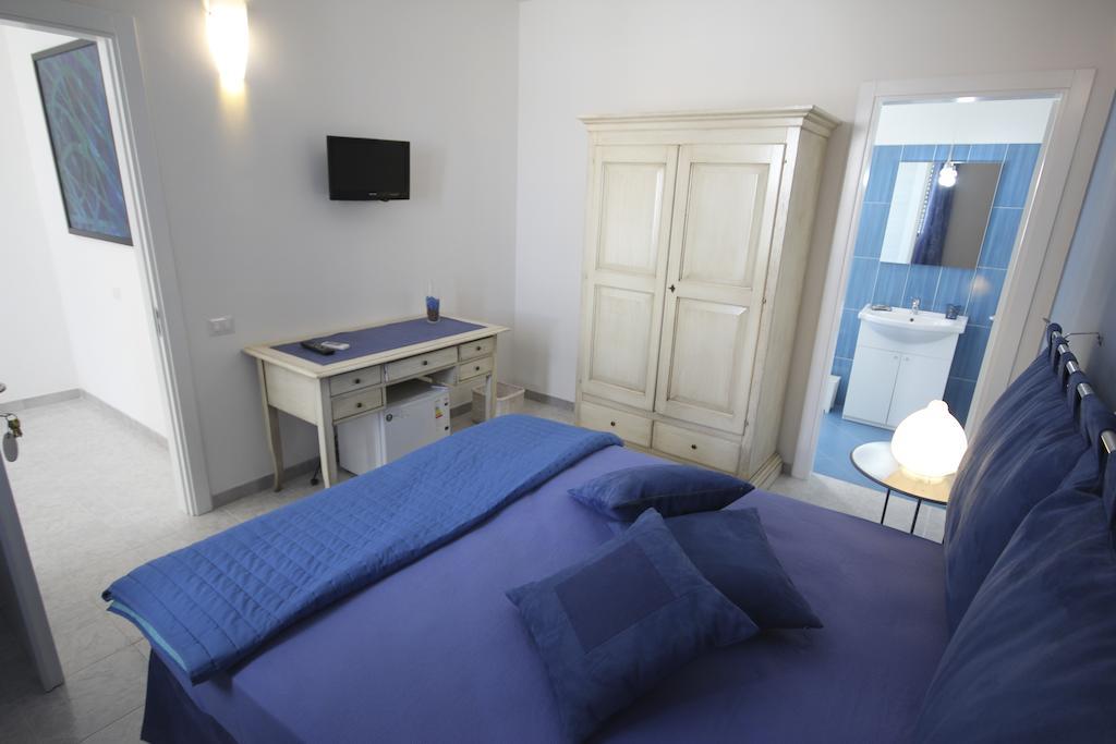 B&B Villa Genny A Pochi Passi Dal Mare San Cataldo  Rom bilde