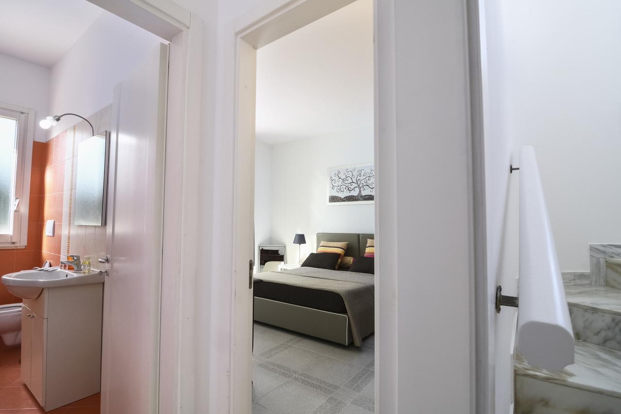 B&B Villa Genny A Pochi Passi Dal Mare San Cataldo  Eksteriør bilde