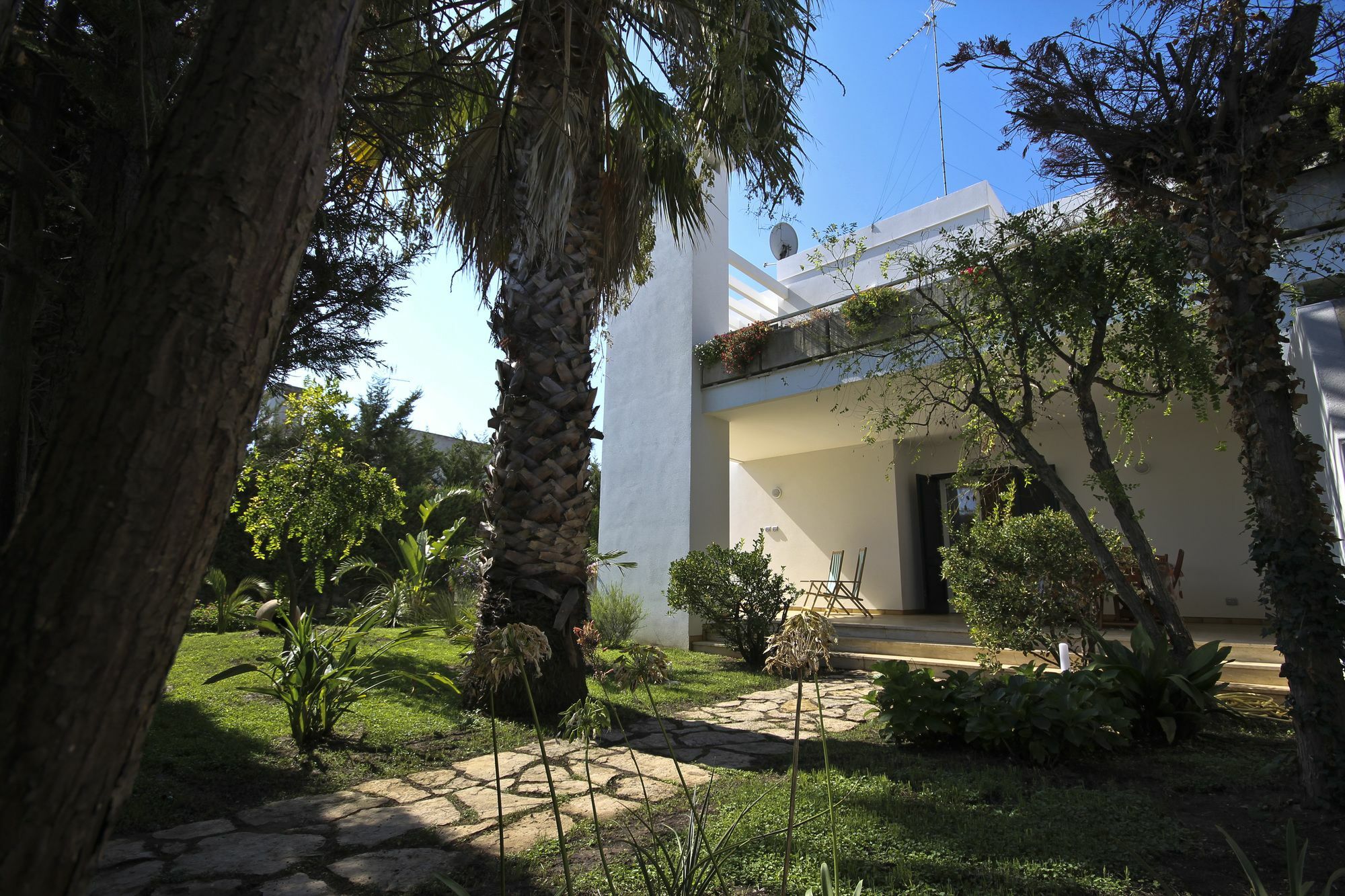 B&B Villa Genny A Pochi Passi Dal Mare San Cataldo  Eksteriør bilde